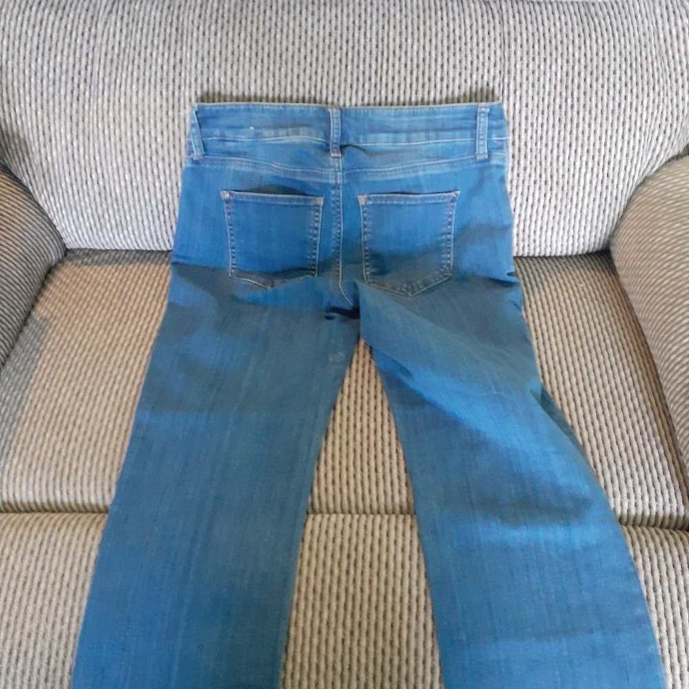 Chicos Jeans size 0R medium wash